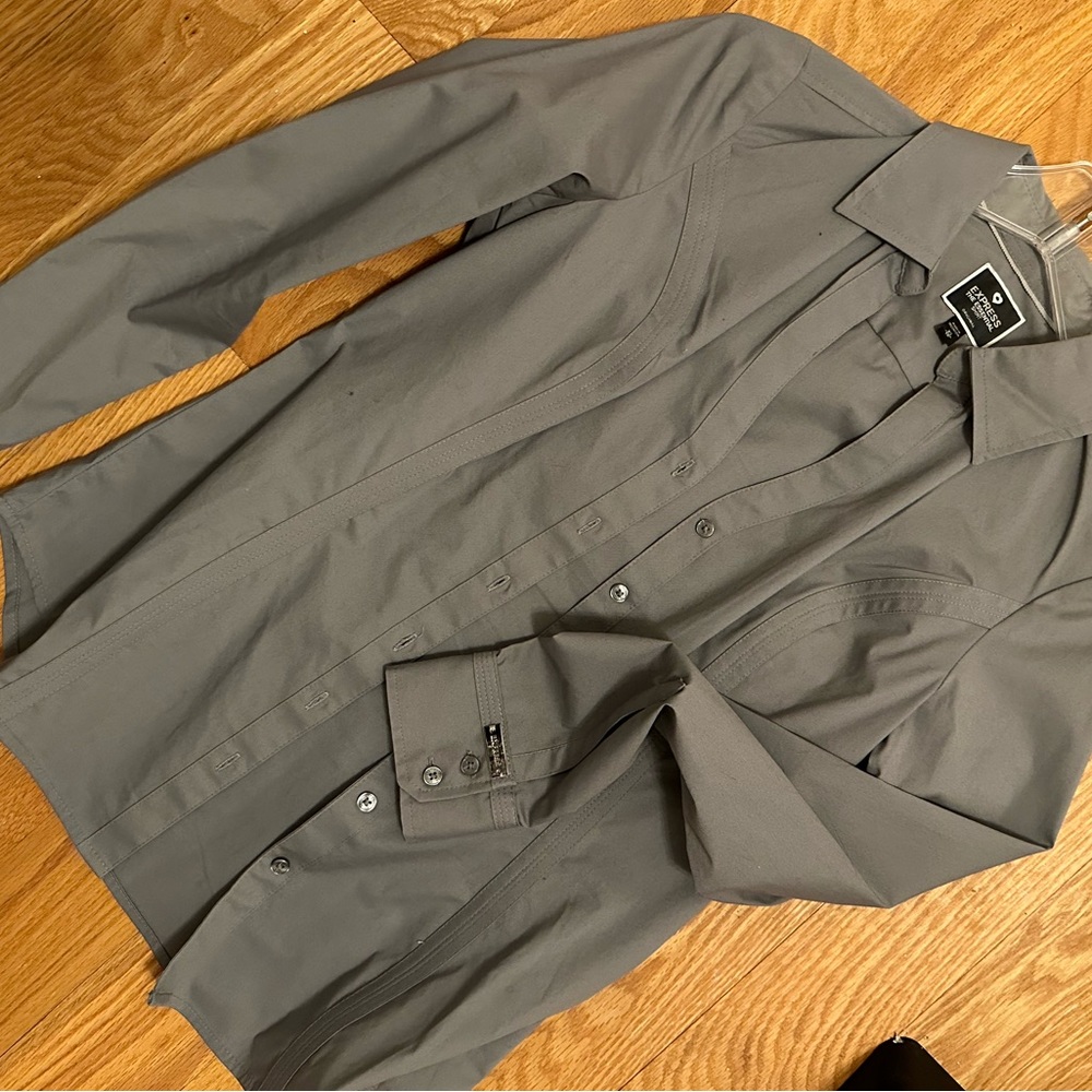 Women's Express the essential shirt - size XS